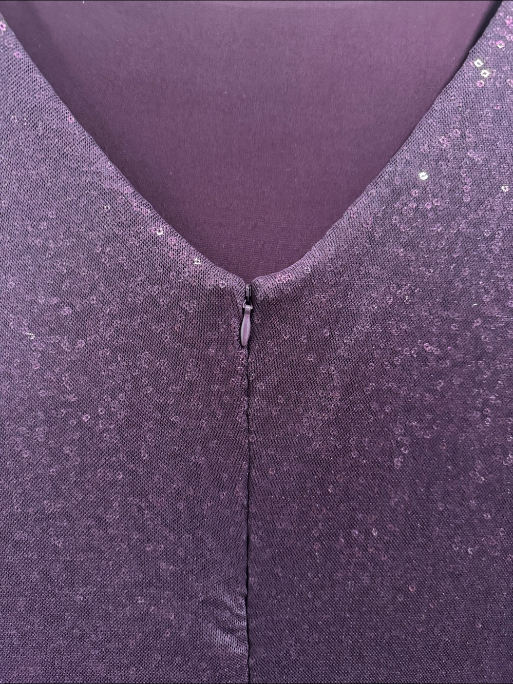 Lauren Ralph Lauren Elegant Women's Sparkling Twist-Front Evening Dress in Plum - Picture 7 of 11
